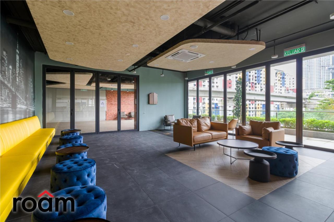 Neu Suites Residence, Embassy Row Куала-Лумпур Экстерьер фото